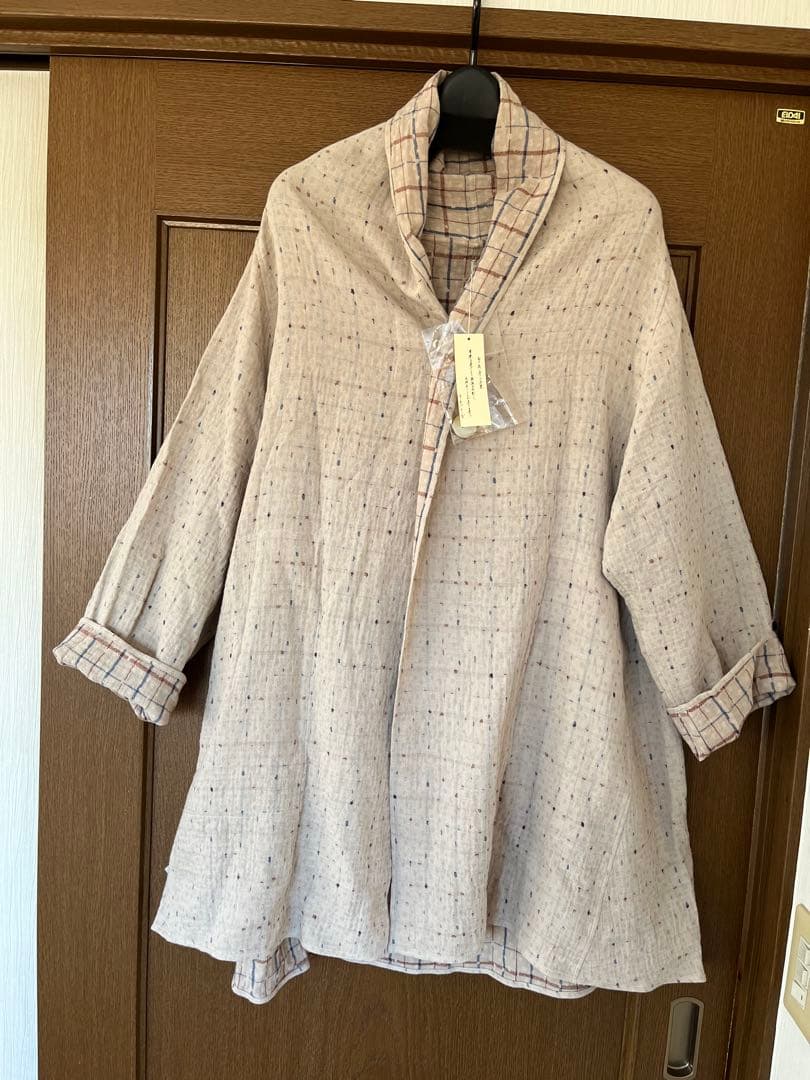 ヨーガンレール　未使用リバーシブル　綿　絹　毛手の込んだコート　羽織り