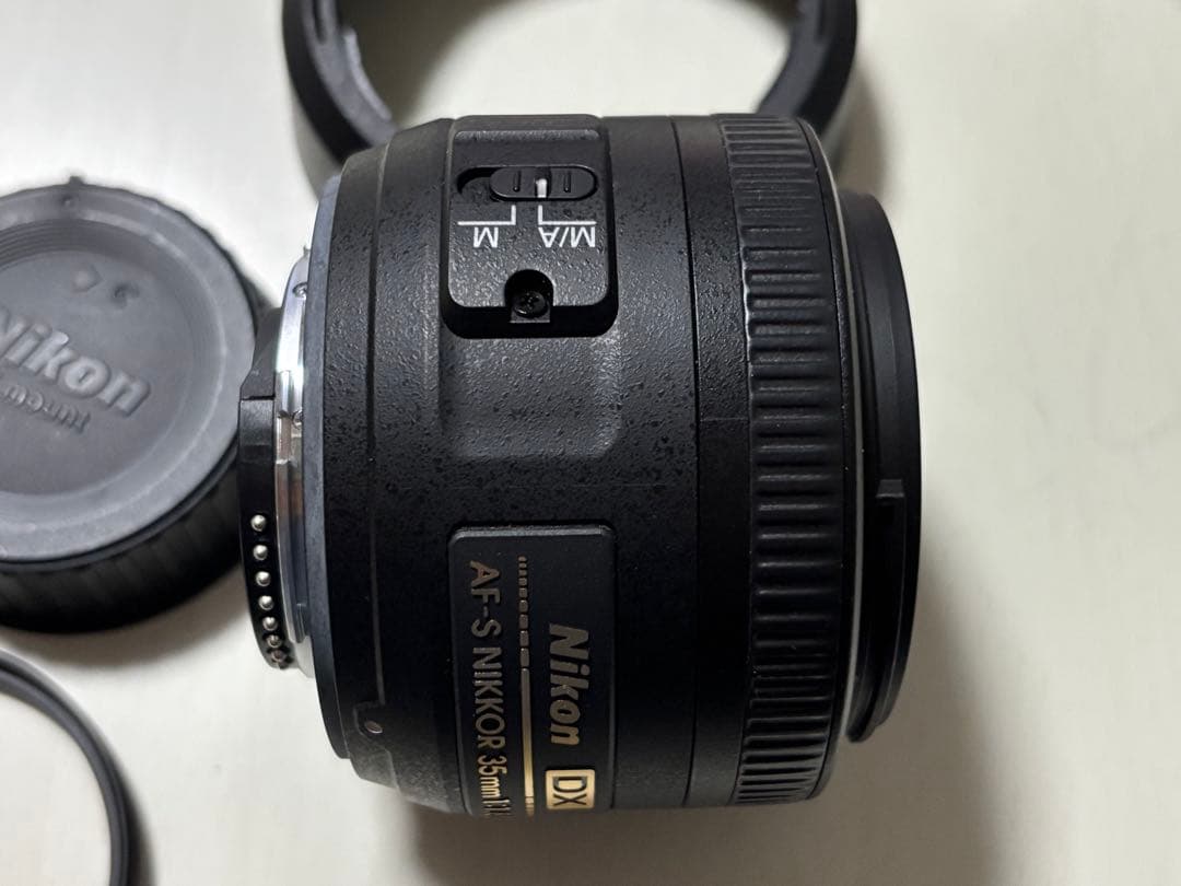 Nikon DX 35mm f1.8 レンズ