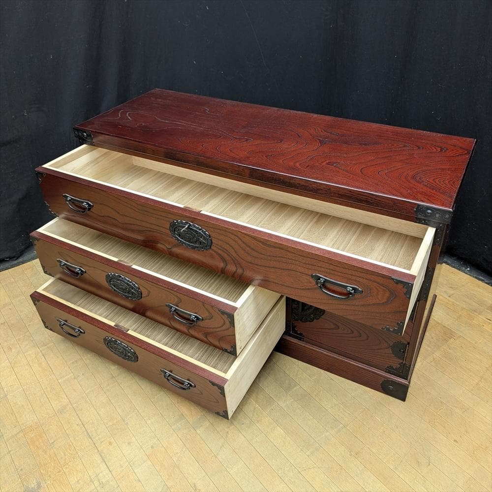 飛鳥工芸家具　欅 ケヤキ　欅箪笥　タンス　チェスト　引き出し　気密　蟻組　民藝