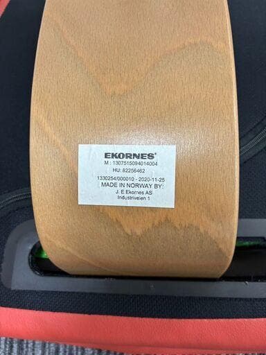 【美品】EKORNES ストレスレス チェア 赤　オットマン付