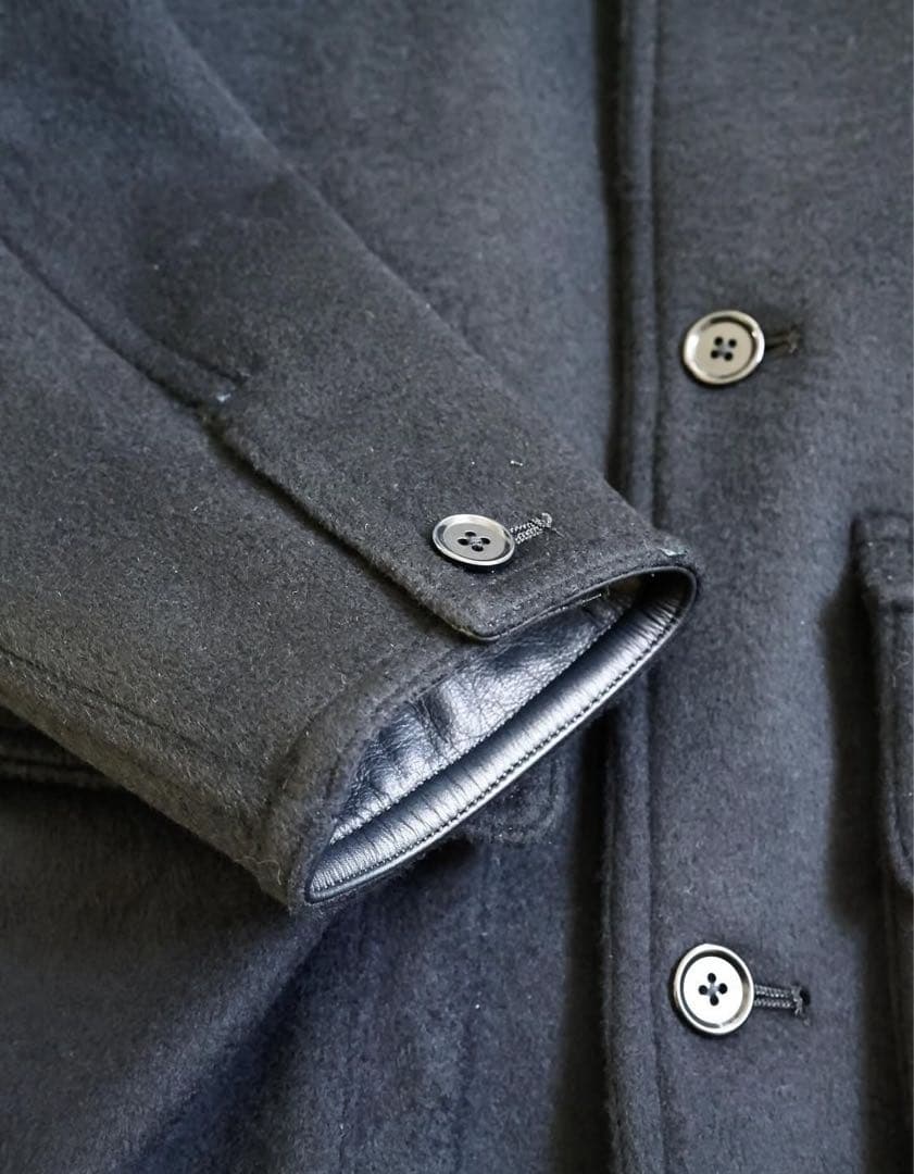 タ*タ様 BISOWN ラムウールハンティングコート 25AW