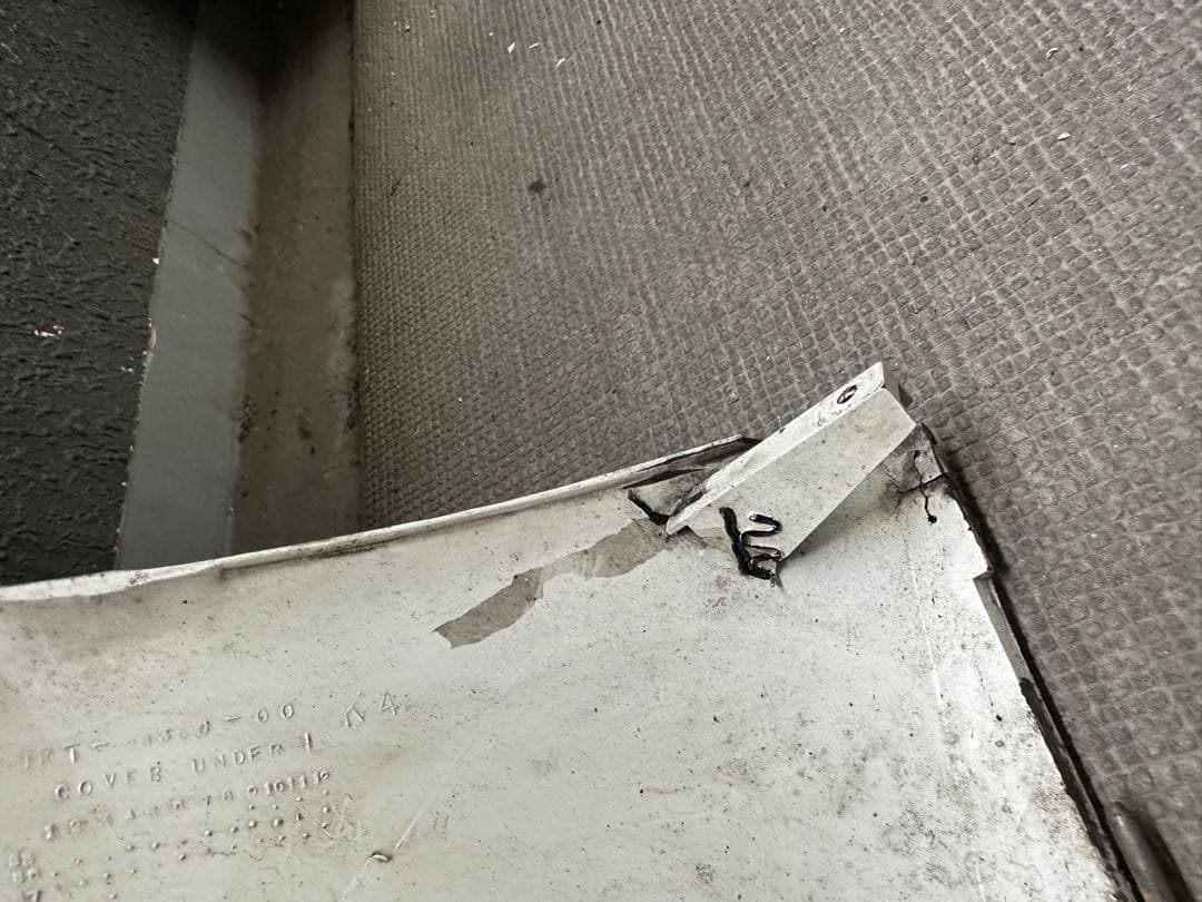 YAMAHA TZR250 2XTカウルホワイトレッド左右&センターカウルセット