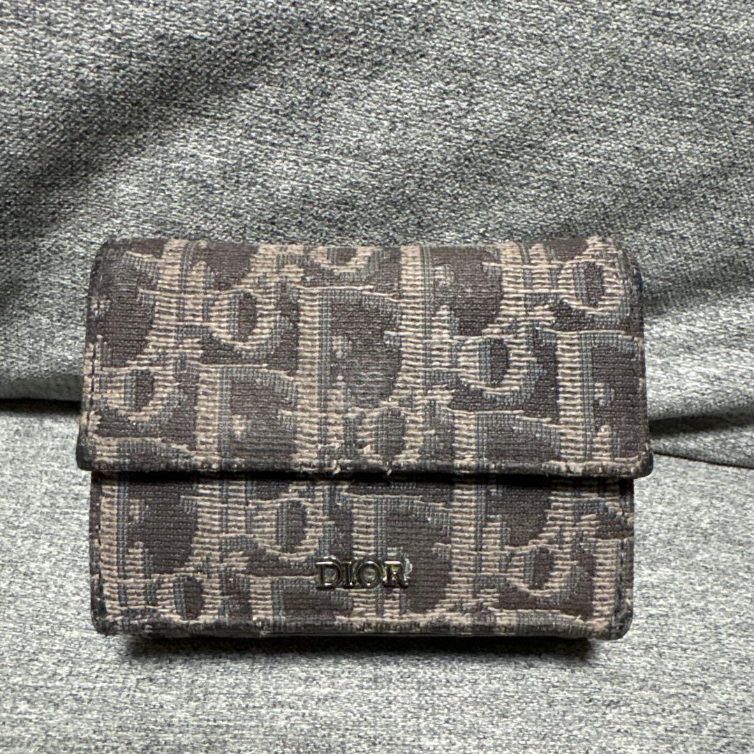 ディオール　三つ折り財布