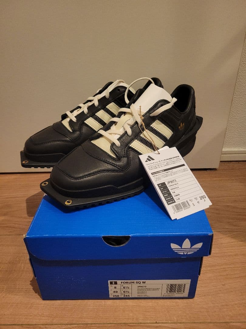 靴 adidas FORUM Cubism W 25cm