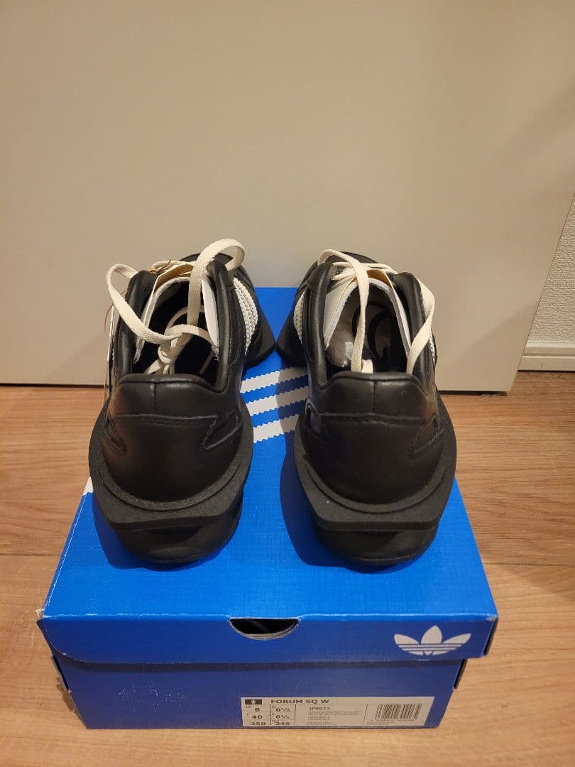 靴 adidas FORUM Cubism W 25cm