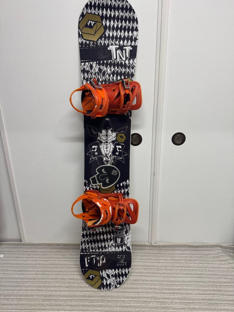 TNT スノーボード グラトリ用　ボード&ビィンディングセット150cm