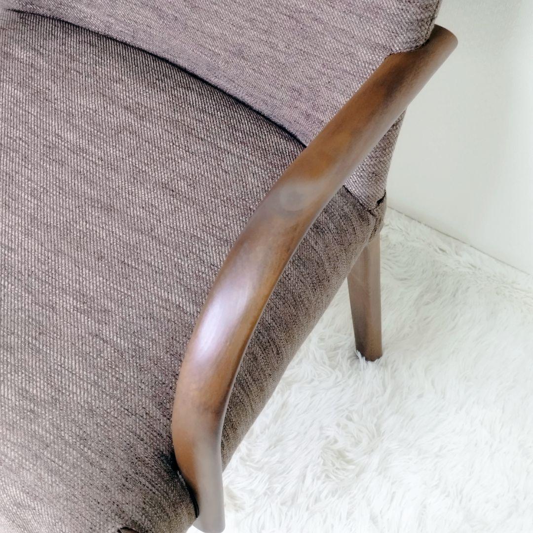 ニトリ ダイニングチェア Dコタツチェア アームチェア 天然木製 北欧レトロ②