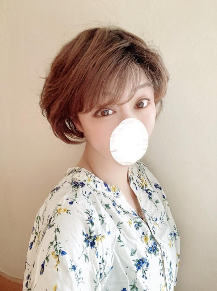 MALIBU マリブ　フェザリーカールショート　チョコブラウンプリン