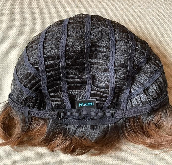 MALIBU マリブ　フェザリーカールショート　チョコブラウンプリン