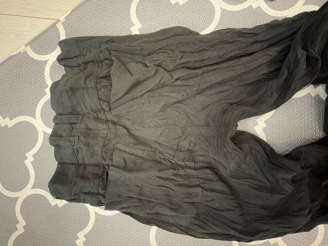 イッセイミヤケランダムプリーツパンツ