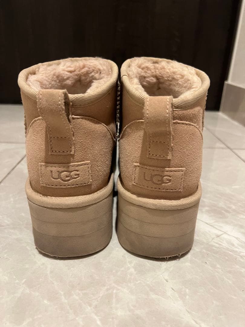 【美品】UGG Classic Mini Platform 28cm
