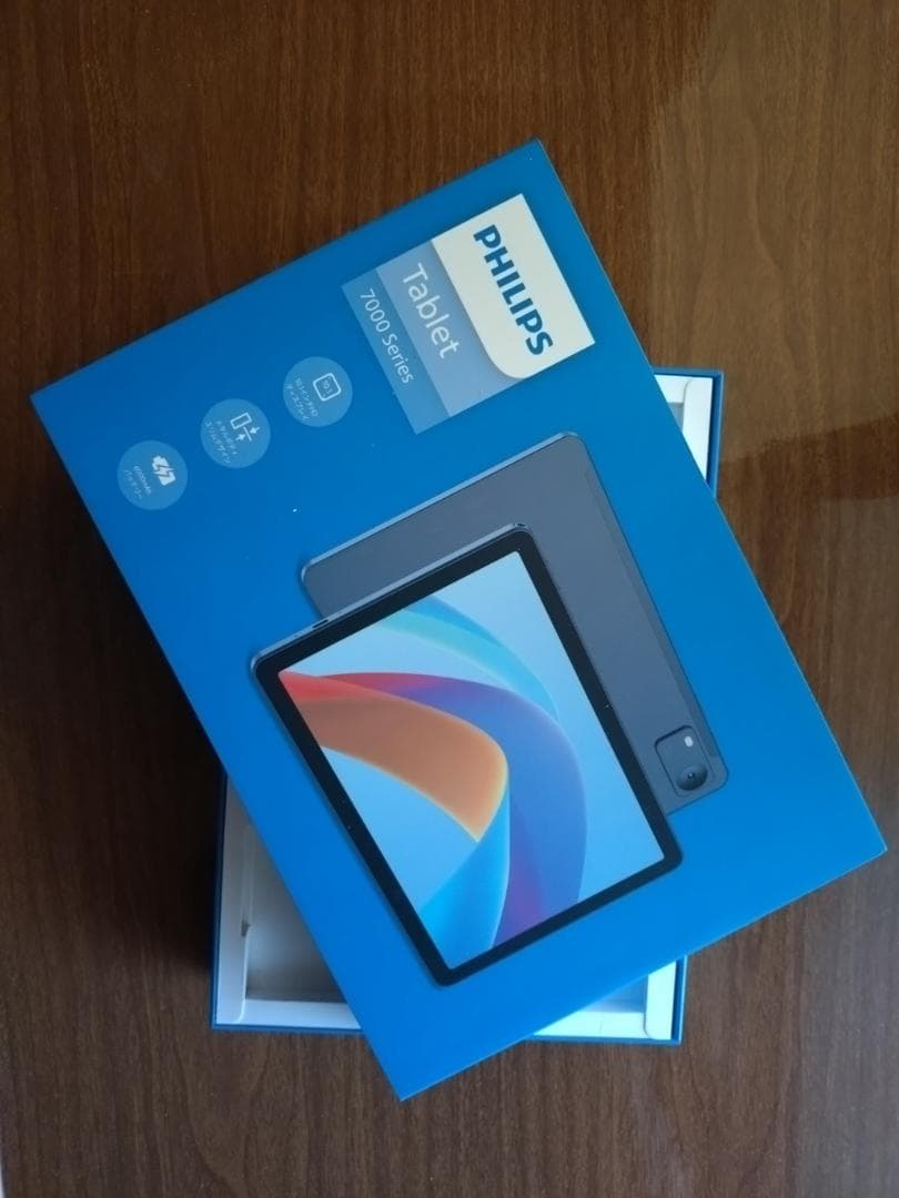 PHILIPS Tablet T7315本体＋専用カバー