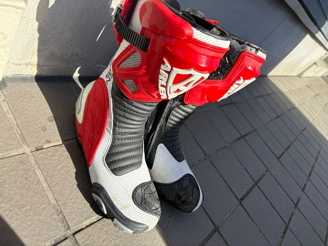 アレンネス レーシングブーツ パンチング サイズ41 25.5cm