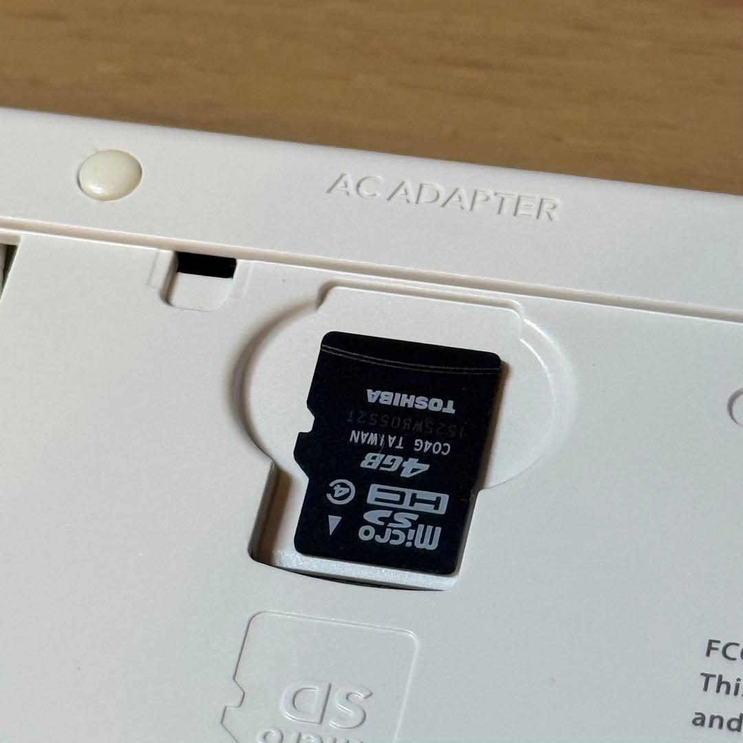 6-200 Newニンテンドー3DS LL パールホワイト 上下IPS Dual