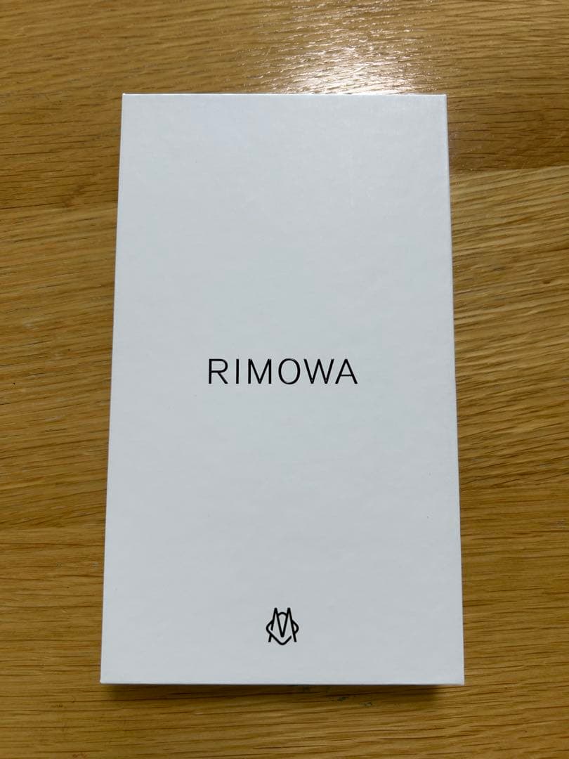未使用 RIMOWA iPhone16 Pro用ケース ブラック