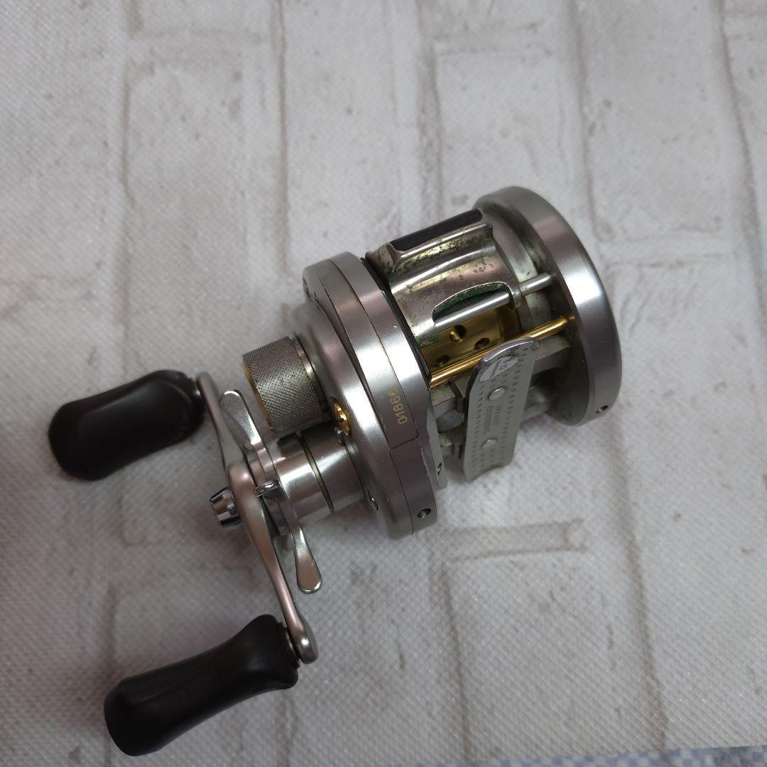 シマノ　カルカッタコンクエスト101DC　04カルカッタコンクエスト