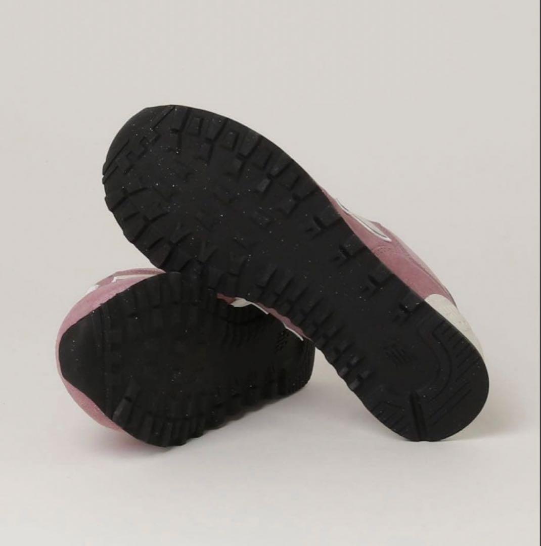 【新品、未使用】New Balance 574 ピンク スニーカー