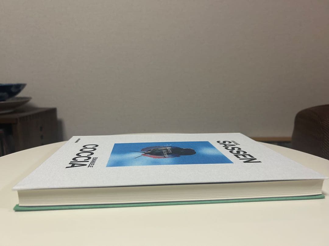 ヴィヴィアン・サッセン,COCCIA Modern Alchemy, サイン入り