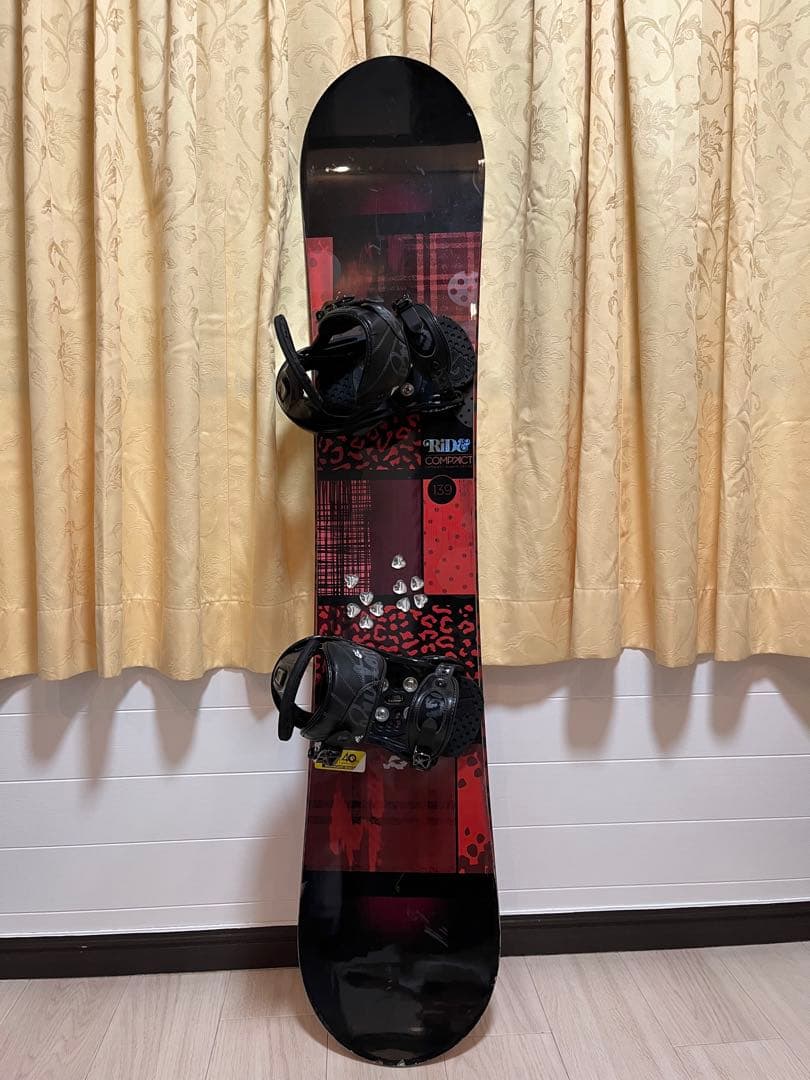 RIDEスノーボード板　BURTONバインディング・持ち運びカバー付き