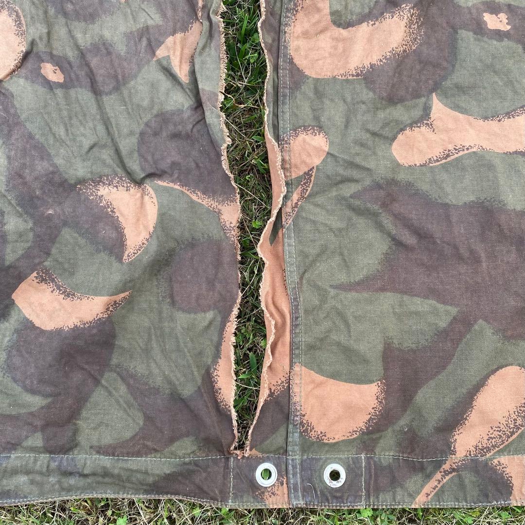 【破れ大】ハンガリー軍　軍幕　ポンチョ　１枚⑤　 ハリケーンカモ　 ミリタリー