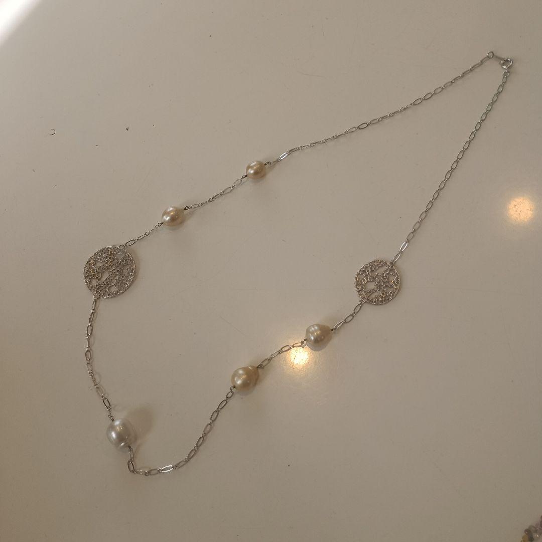 シルバーネックレス