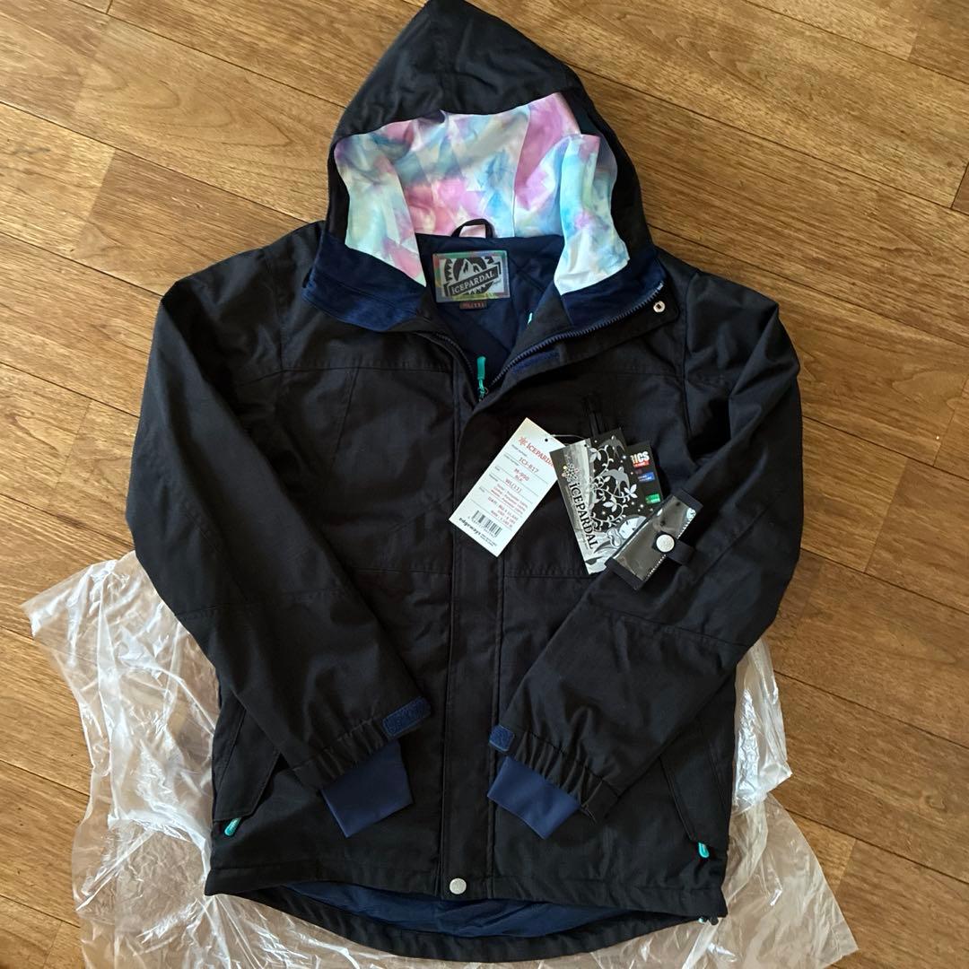新品 タグ付 スノーボードウェア 上下セット Lサイズ　スノーウェア