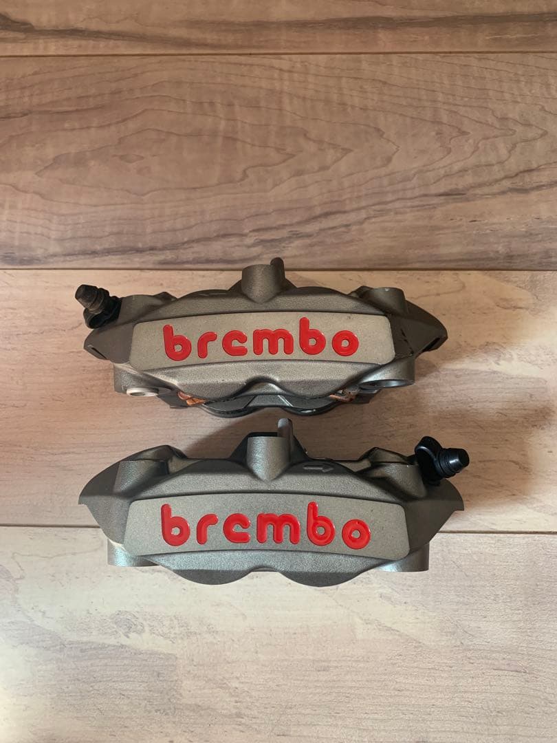 【最終値下】brembo m4 モノブロック　キャリパー　108mmピッチ