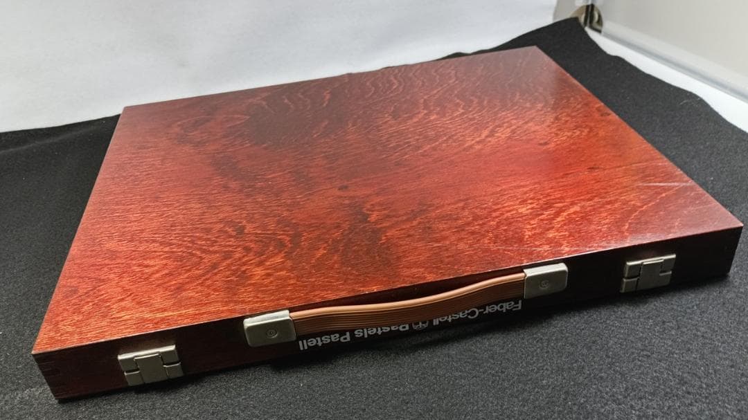 FABER-CASTELL＜ドイツ製＞ / 72色パステルセット木製ケース付