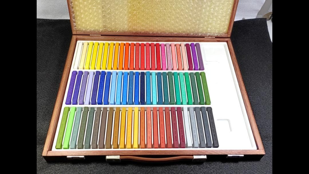FABER-CASTELL＜ドイツ製＞ / 72色パステルセット木製ケース付