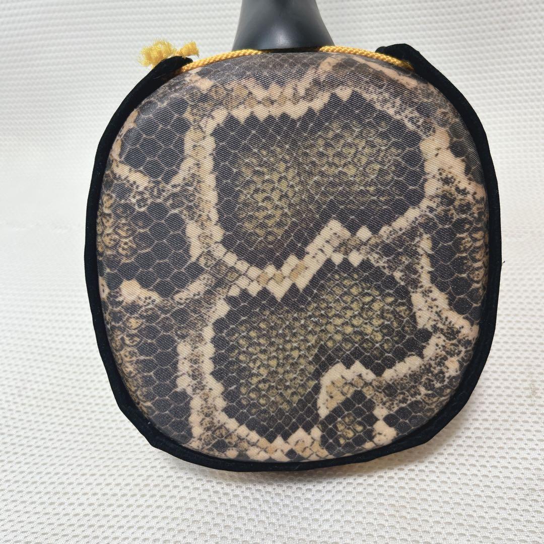 ✨美品✨ 沖縄三味線　人工革　蛇柄