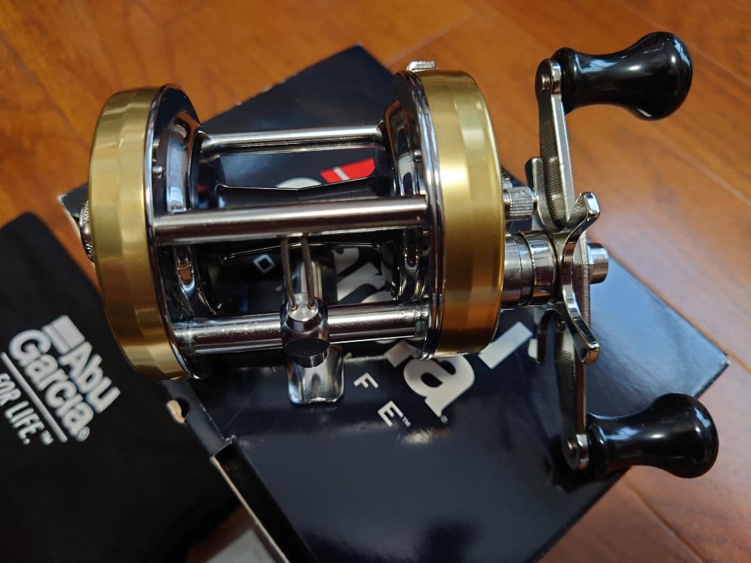 アンバサダー6501CS ROCKET ネオプレーンカバー付き。新品。