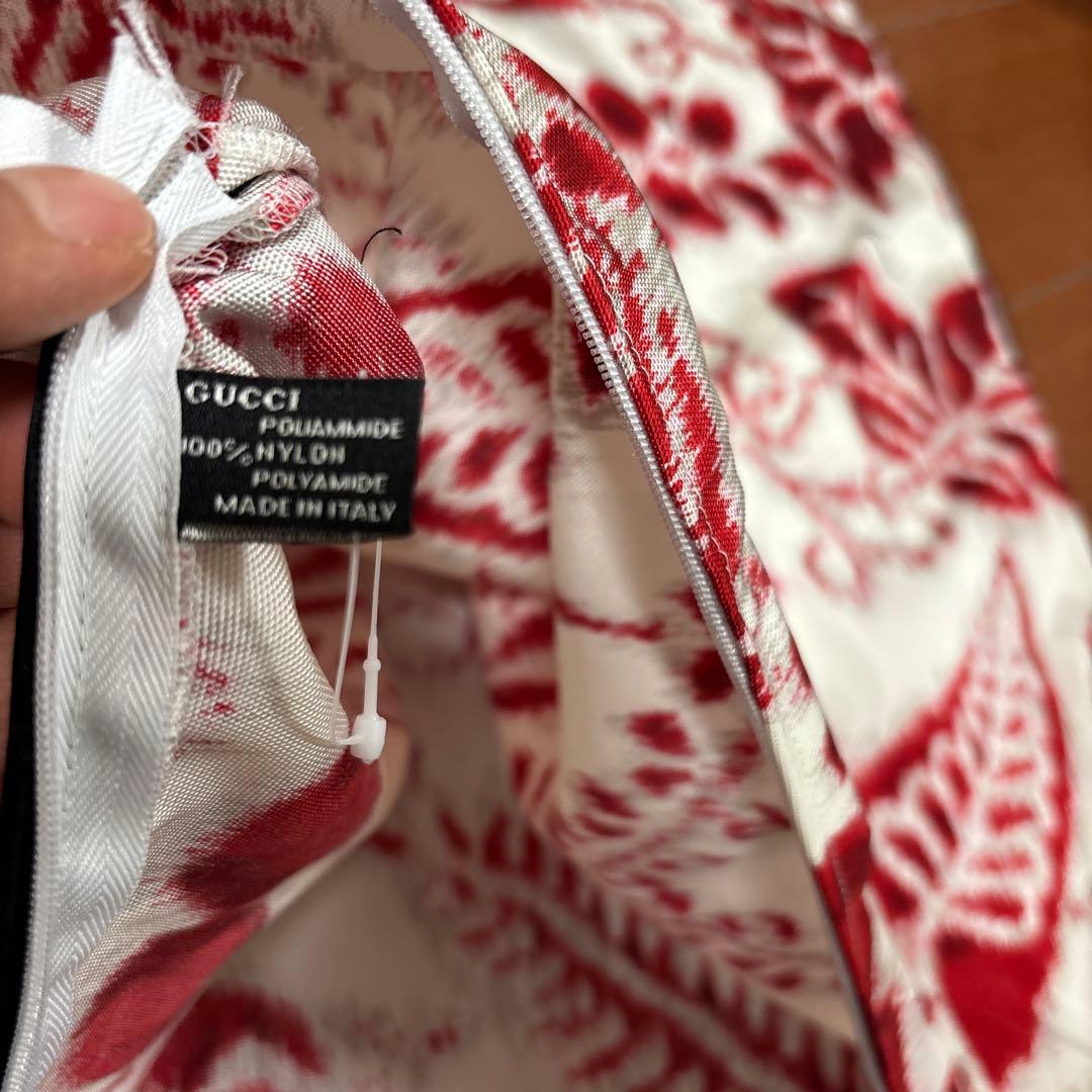 Gucci クッションカバー