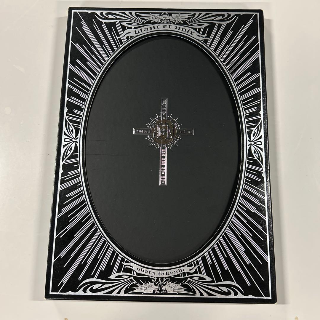 小畑健画集『blanc et noir』（ブラン エ ノワール）