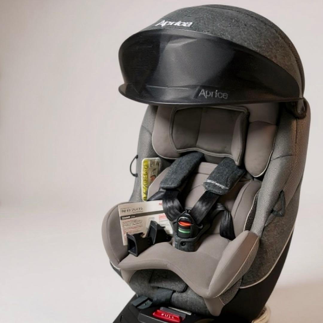 美品 Aprica アップリカ クルリラプレミアム チャイルドシート パッド完備