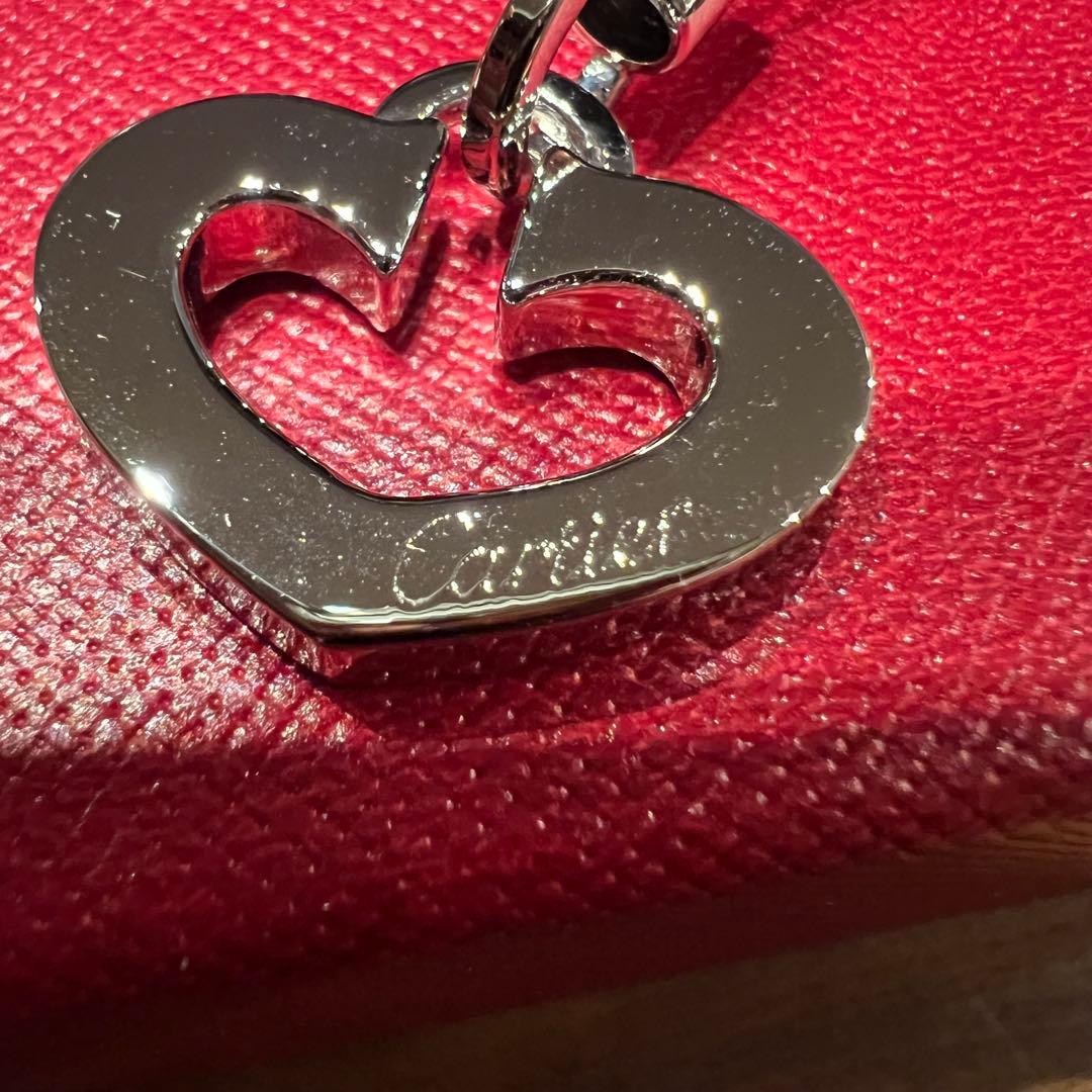 Cartier ハート型キーホルダー