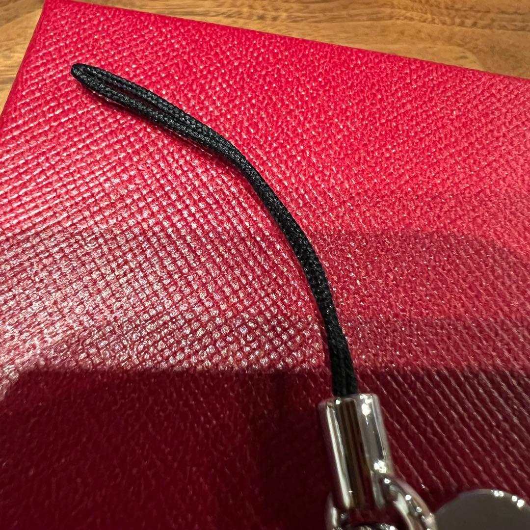 Cartier ハート型キーホルダー