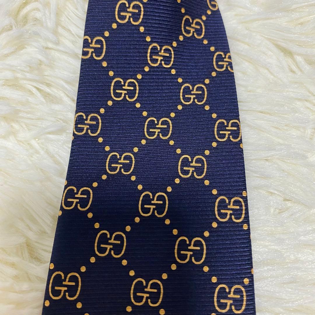 GUCCI ネクタイ GG柄 シルク100% ネイビー　ゴールド　GUCCI