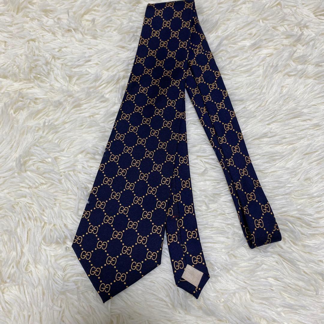GUCCI ネクタイ GG柄 シルク100% ネイビー　ゴールド　GUCCI