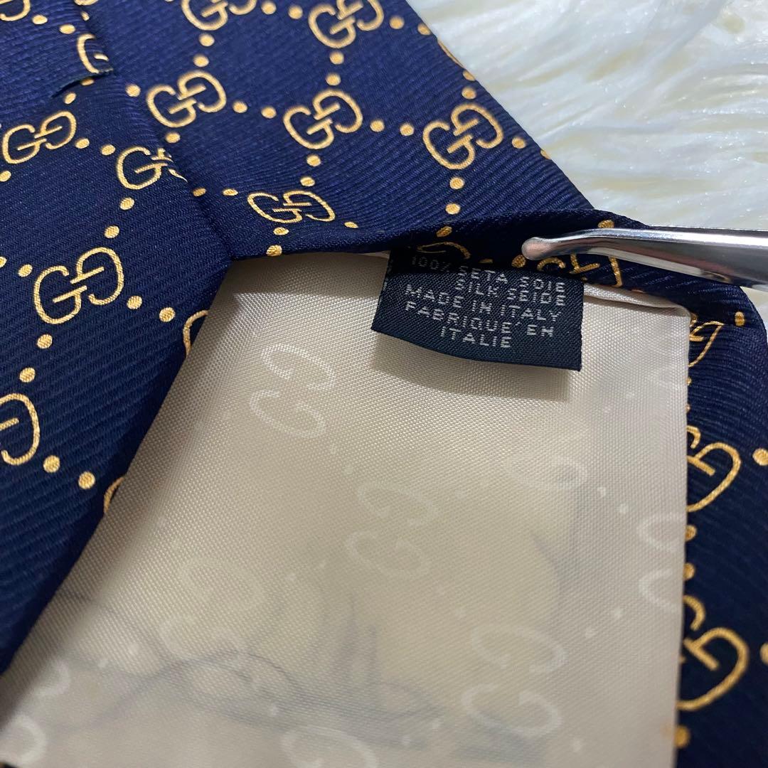 GUCCI ネクタイ GG柄 シルク100% ネイビー　ゴールド　GUCCI