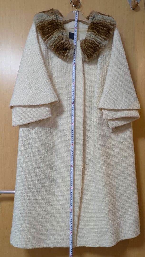 FENDI アイボリーファー襟　ロングコート