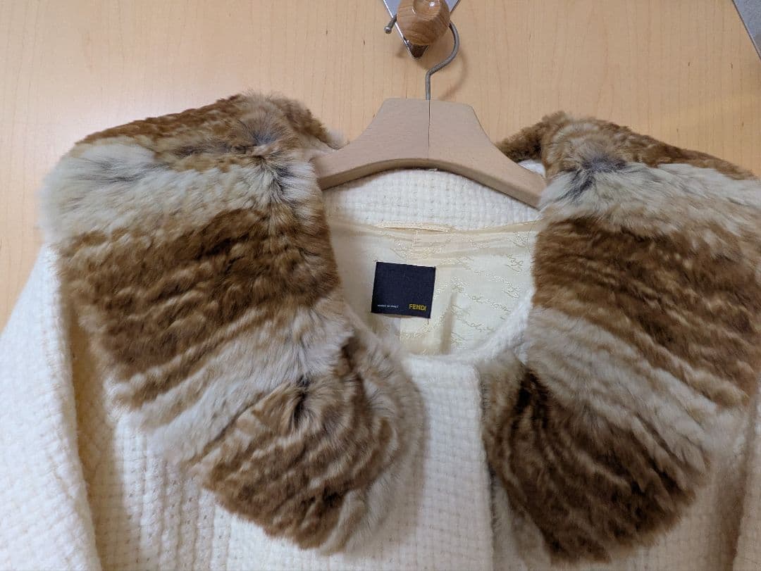 FENDI アイボリーファー襟　ロングコート