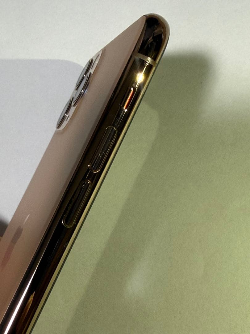 Apple iPhone 11 Pro ゴールド