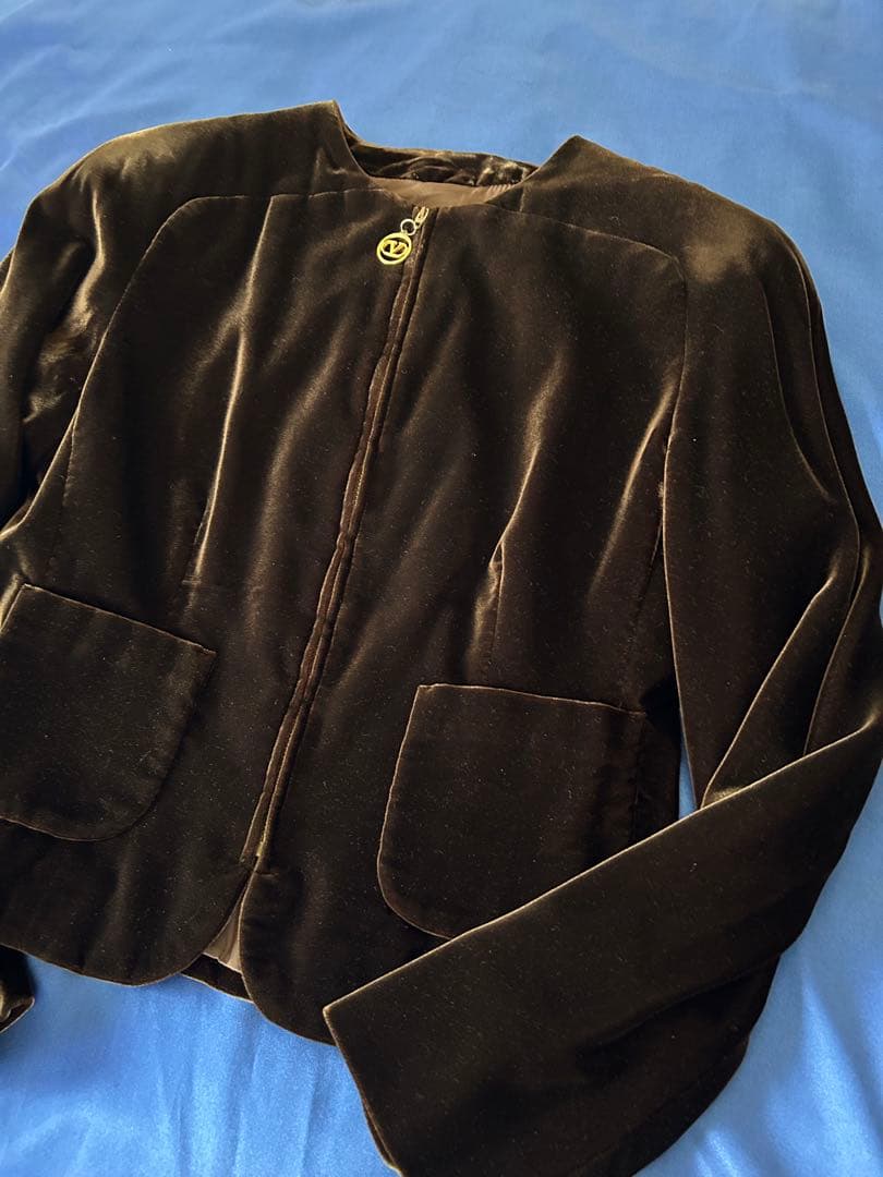 ☆ヴァレンティノ☆ ビロードジャケット＆スパンコールジレ