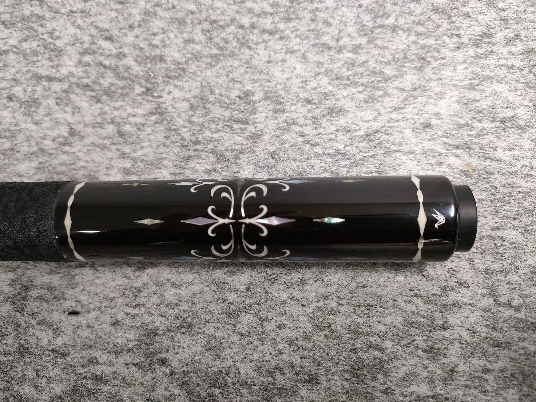 ビリヤード　カスタムキューHAKU