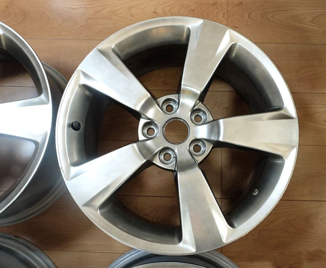 たじまるさま専用　wrx stiスバル純正ホイール 18インチ