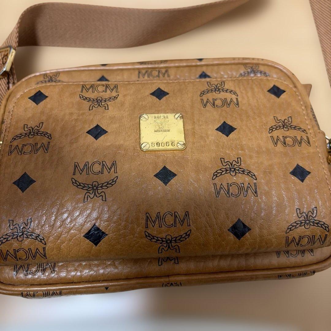 【写真追加】MCM クロスボディ　ヴィトセス