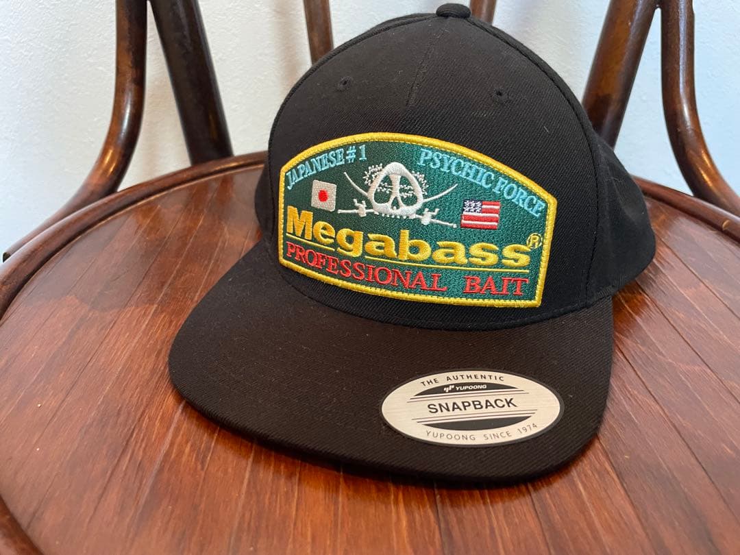 美品　メガバス　サーモスーツ、キャップのセット