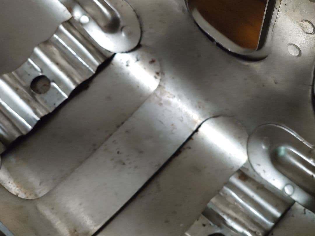 バイク用クロームフェンダー 取り付け金具付き