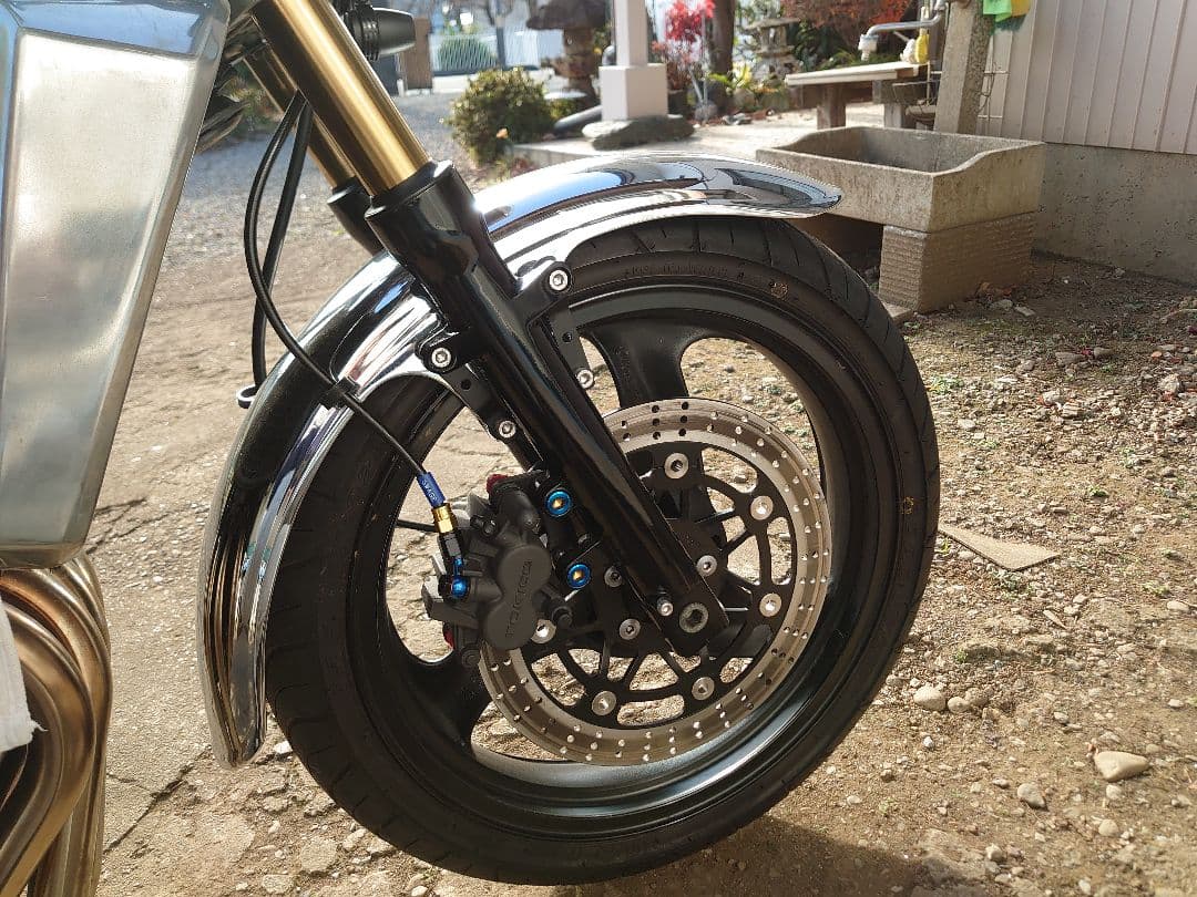 バイク用クロームフェンダー 取り付け金具付き