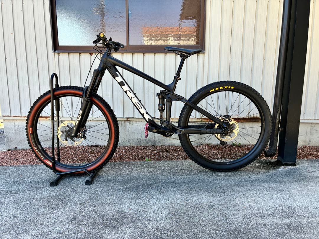2017 Trek マウンテンバイク remedy8 27.5 Mサイズ